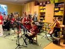MŠ - Vánoční vystoupení školní kapely Rumbučunga pro děti v MŠ (21. 12. 2023)