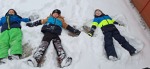 MŠ - Žlutá třída, zimní radovánky a malování do sněhu (16. 1. 2026)