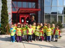 MŠ - Návštěva hasičské stanice, žlutá třída (10. května 2016)