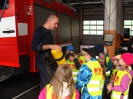 MŠ - Návštěva hasičské stanice, barevná třída (17. května 2016)