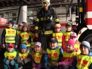 MŠ - Návštěva hasičské stanice, barevná třída (17. května 2016)