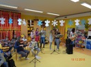 MŠ - Vánoční zpívání žáků ZŠ pro děti ve školce (19. 12. 2016)